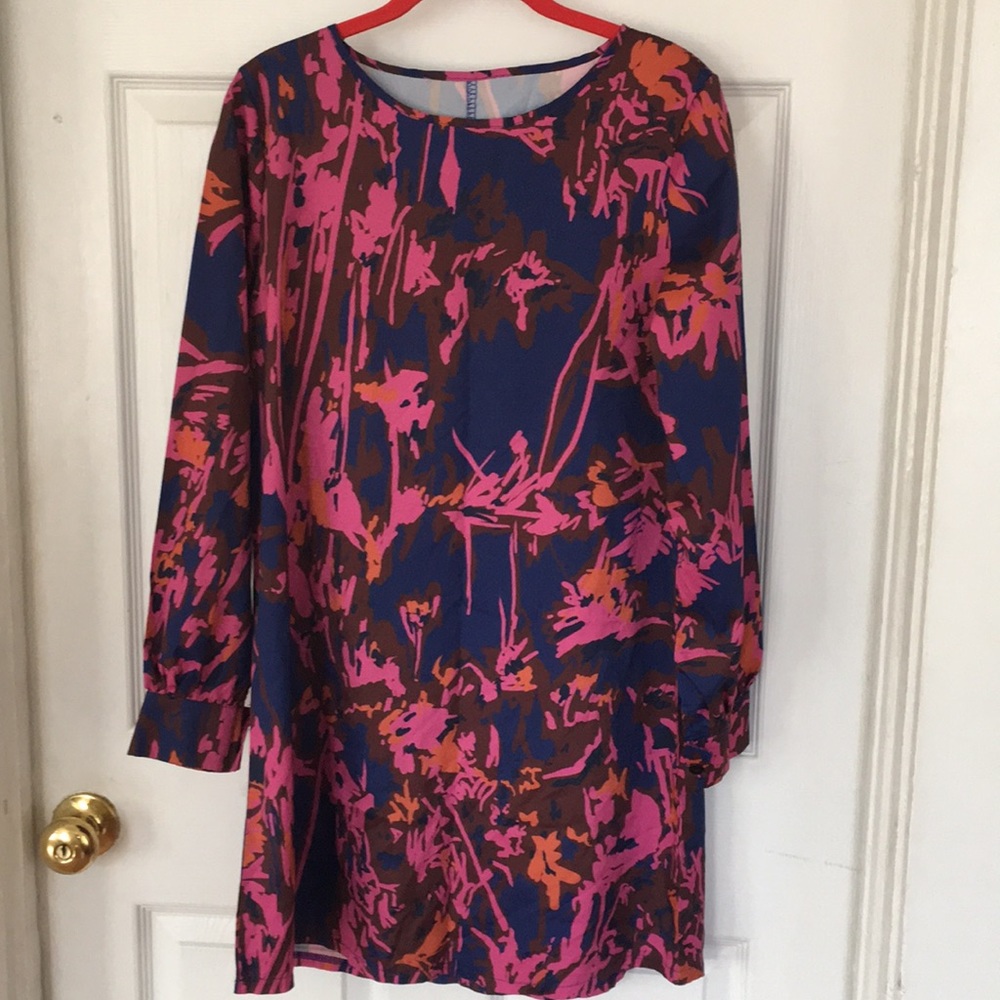 Unique Patterned Dress - Picture 2 of 2